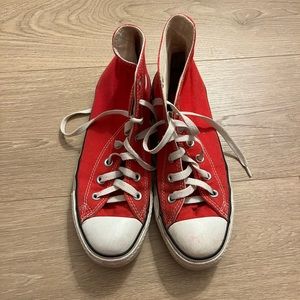 COPY - red converse